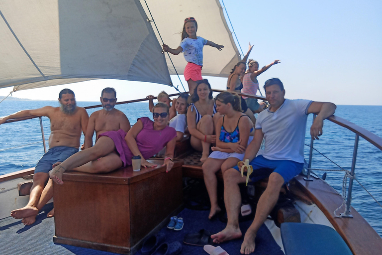 Lazy Full-Day Cruise