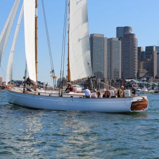 Boston: Harbor Champagne Sunset Sail from Rowes Wharf