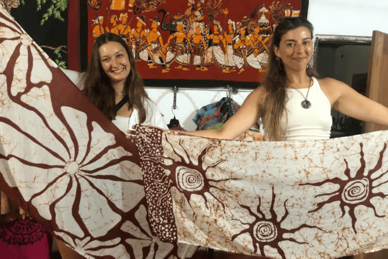 Mirissa: Batik Factory Tour and Workshop with Own Souvenir