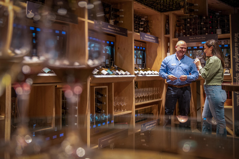 Adelaide: Hosted Tour & Tasting