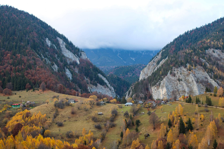 Brașov: Mountain Villages Scenic Drive with Guide