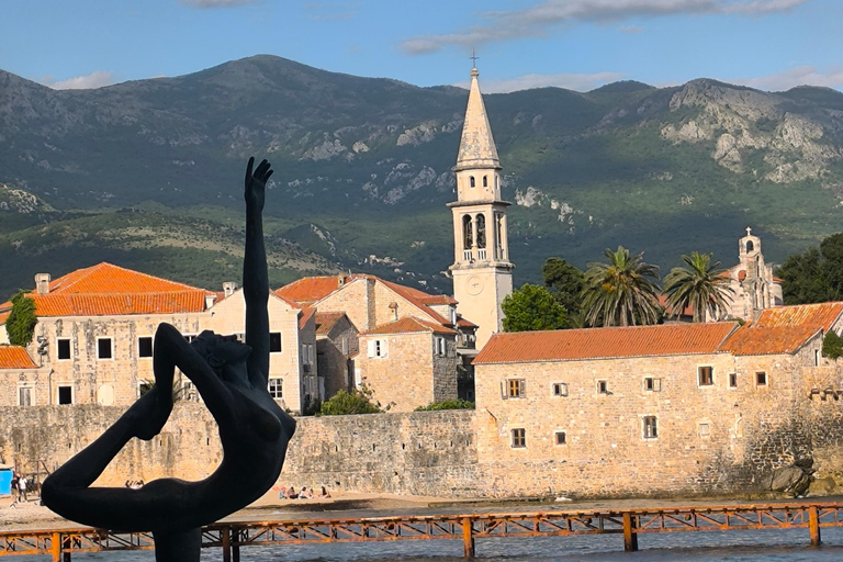 Budva: Guided Walking Tour with Old Town & Citadel