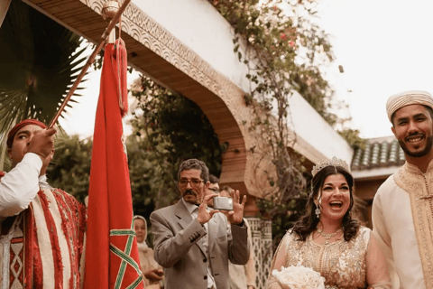 丹吉尔：摩洛哥婚礼之旅含海娜彩绘与浪漫晚餐丹吉尔：摩洛哥婚礼之旅，含海娜彩绘与浪漫晚餐