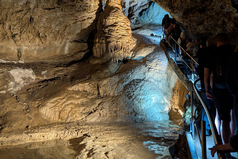 from Zakopane: Orava Castle & Demanovská Cave Day Trip