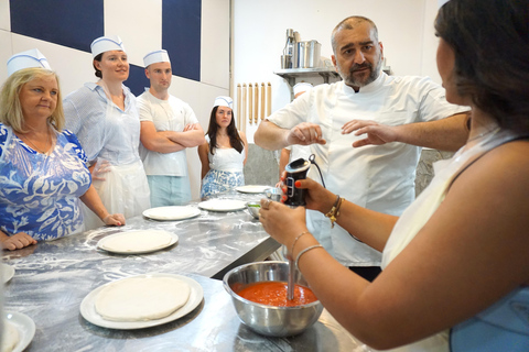 Naples: Neapolitan Pizza and Tiramisu Cooking Class