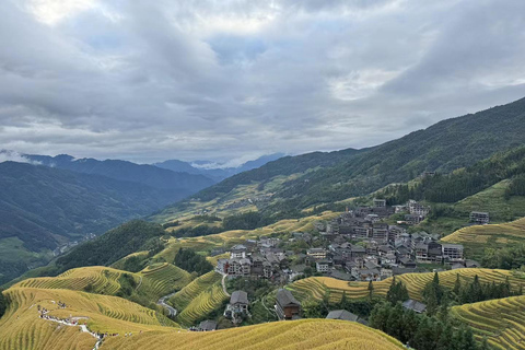 Guilin: Private Longji Rice Terraces & Reed Flute Cave Tour