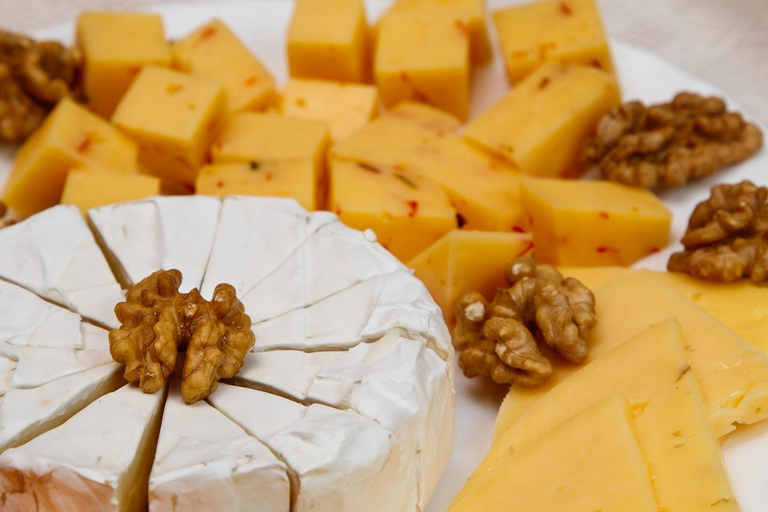 Toulouse: Wine and Charcuterie Tour with Tastings