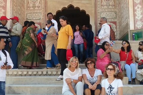 Koninklijke Ontsnapping: Exclusieve privétour van Delhi naar JaipurTour met auto, chauffeur, gids en entreegelden