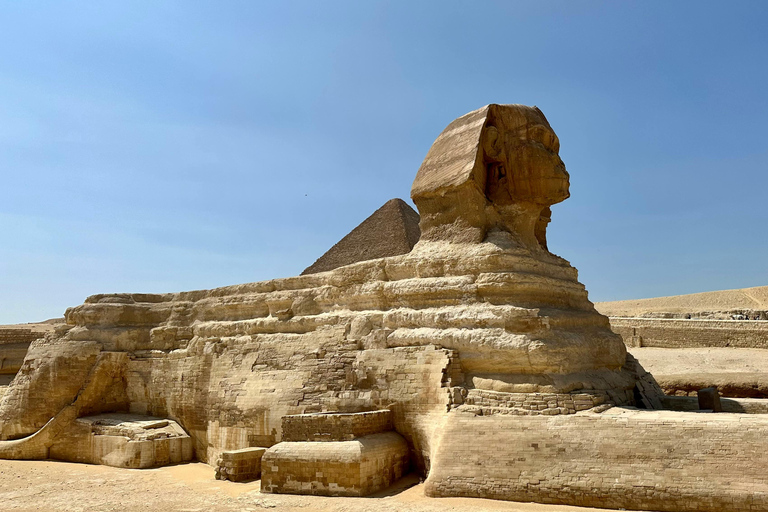 Von Hurghada aus: Pyramiden &amp; Museum Kleingruppentour mit dem VanKleingruppentour ohne Eintrittsgelder