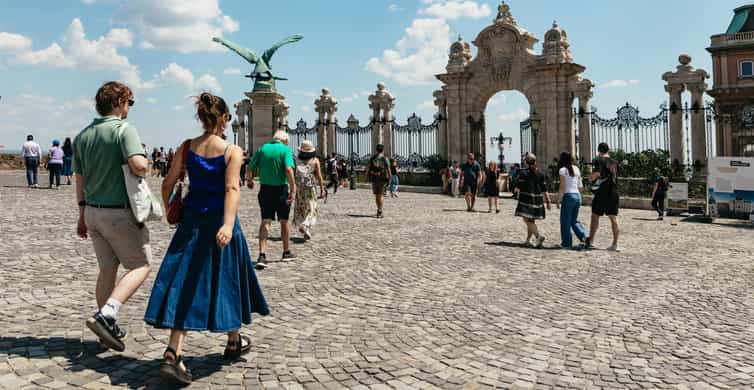 Budapest: Historic Buda Castle Walking Tour photo 10