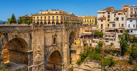 From Málaga:Ronda & Setenil with little train + wine & tapas