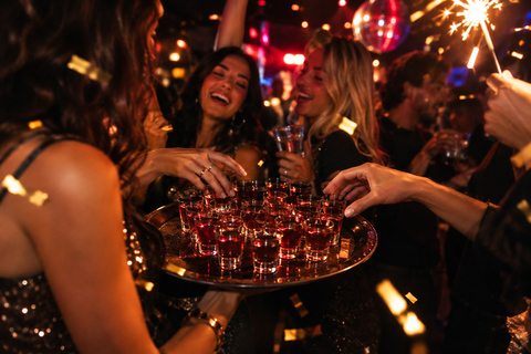 Rotterdam: New Year's Eve Pub Crawl Party and VIP Club Entry