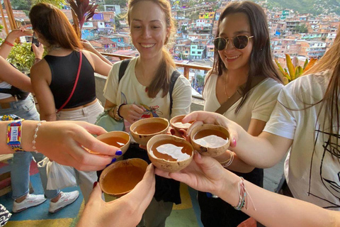 Comuna 13 : visite guidée des graffitisComuna 13 : Visite des graffitis