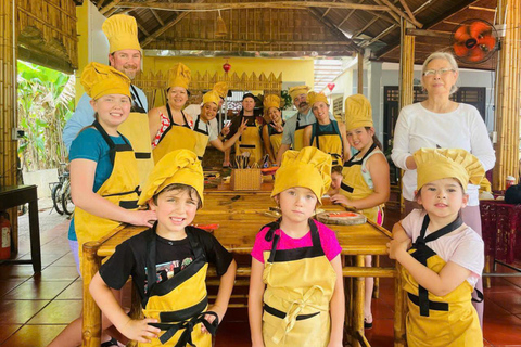 Hoi An : Cours de cuisine dans la jungle des noix de coco avec visite du marché