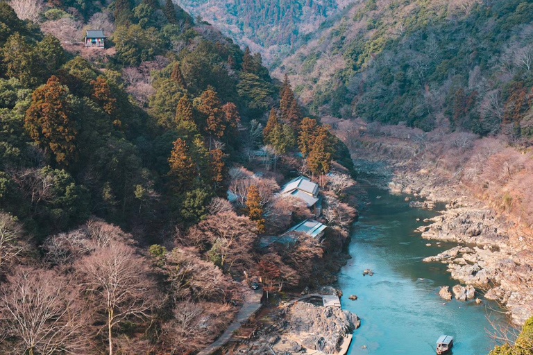 Kyoto: Arashiyama Day Tour with Train, Boat, and Onsen