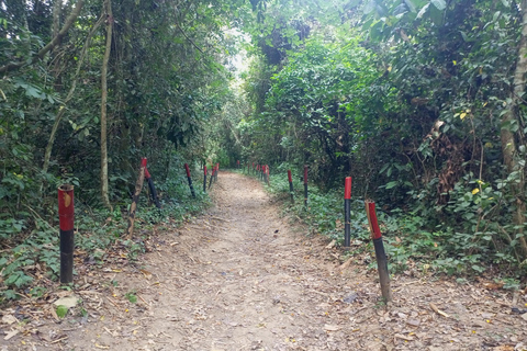 Accra: Cape Coast & Elmina Castles & Assin Manso Guided Tour