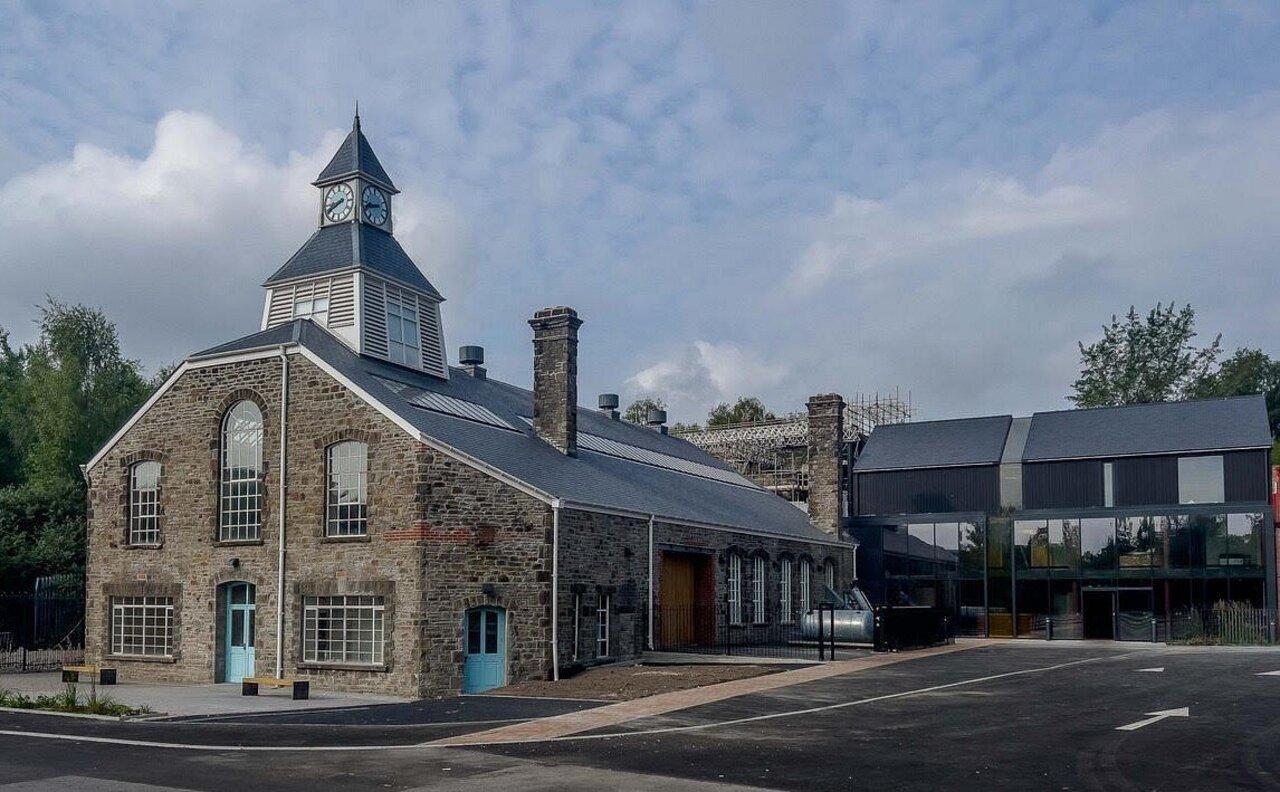 Swansea: Penderyn Brennerei-Tour mit Whisky-Verkostung