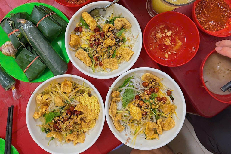 Hue: Food Walking Tour with Coffee and Market Visit Hue Street Food Tour by Cyclo