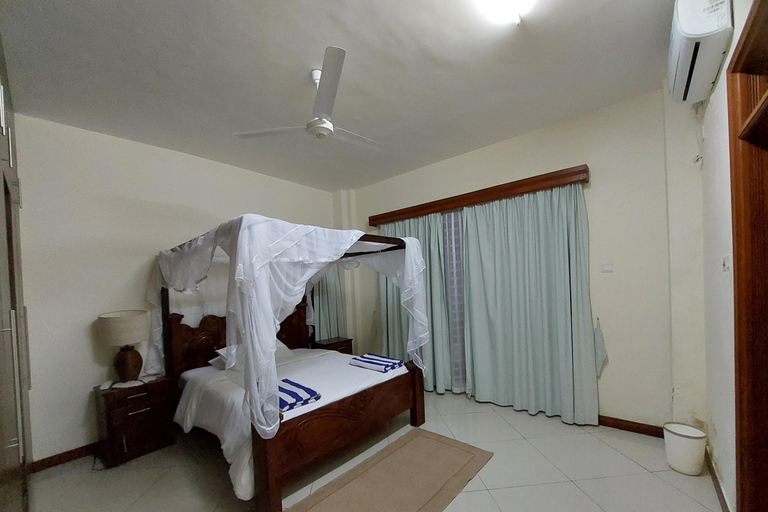 Mombasa: IAPA Apartments Nyali with 290 Degrees Sea View