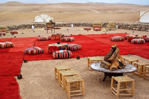 Cena espectáculo en el desierto de Agafay y paseo en camello al atardecer