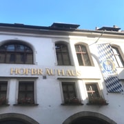 Munich: Private Walking Tour with good laughs and much info