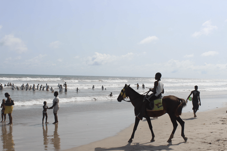 أفضل ما في أكرا: مغامرة النهار والليلDay and Night Tour Accra