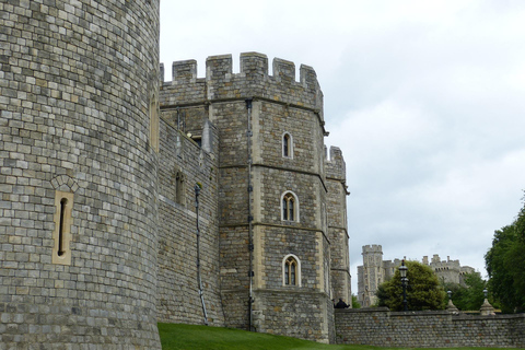 Windsor Castle Hampton Court Palace privétour met pas