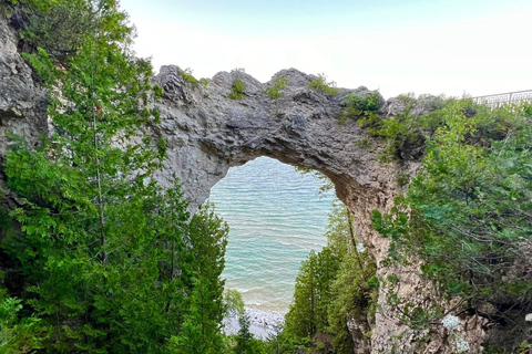 Mackinac Island Private Day Tour from Chicago Private Group 1-2