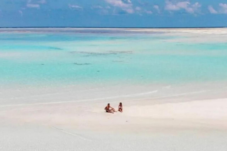 زنجبار: جولة خاصة في ضفة نيانجي الرملية مع غداء من المأكولات البحرية.جولة بدون خدمة النقل من الفندق