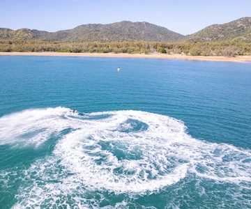 Magnetic Island Jet Ski Hire 60 minutter