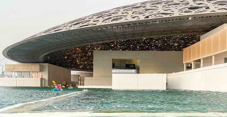 Abu Dhabi: Guided Kayak Tour around Louvre photo 6