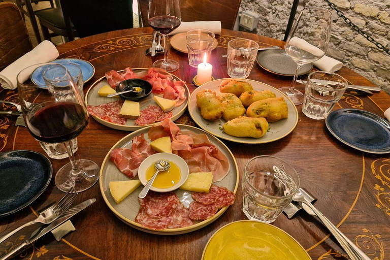 Rome: Exclusive Candlelight dinner in Agrippa's Roman Bath Shared Dinner