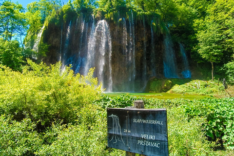 Zagreb: Plitvice Lakes & Rastoke Watermill Village Day Tour