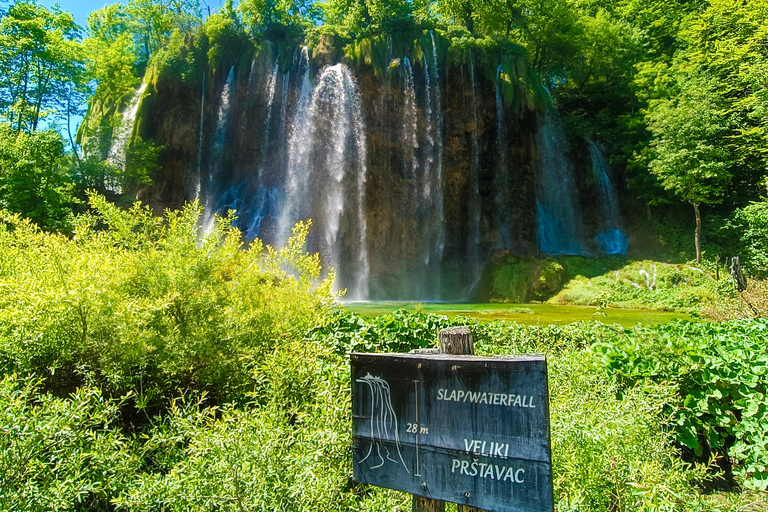 Zagreb: Plitvice Lakes & Rastoke Watermill Village Day Tour