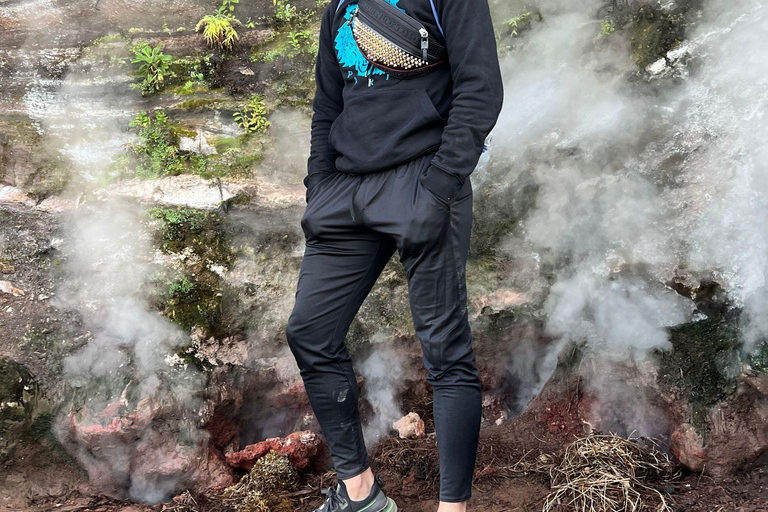 Bali: Mount Batur Sunrise Hike with Hot Springs & Breakfast