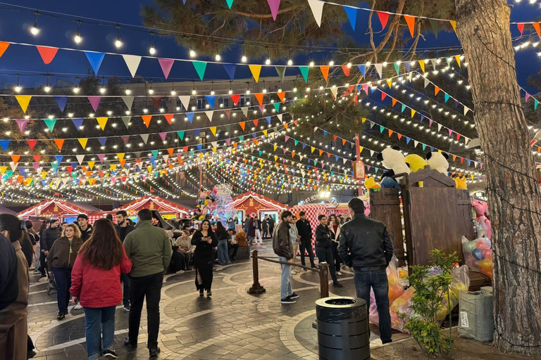 Baku: Winter Lights and Fair Tour with Hot Drinks