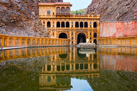 Jaipur: Private Evening Tour & Monkey Temple Sunset by Car Jaipur: Evening Tour & Monkey Temple Sunset by Tuk Tuk
