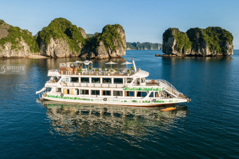 From Hanoi: Lan Ha Bay and Cat Ba Island Cruise with Lunch