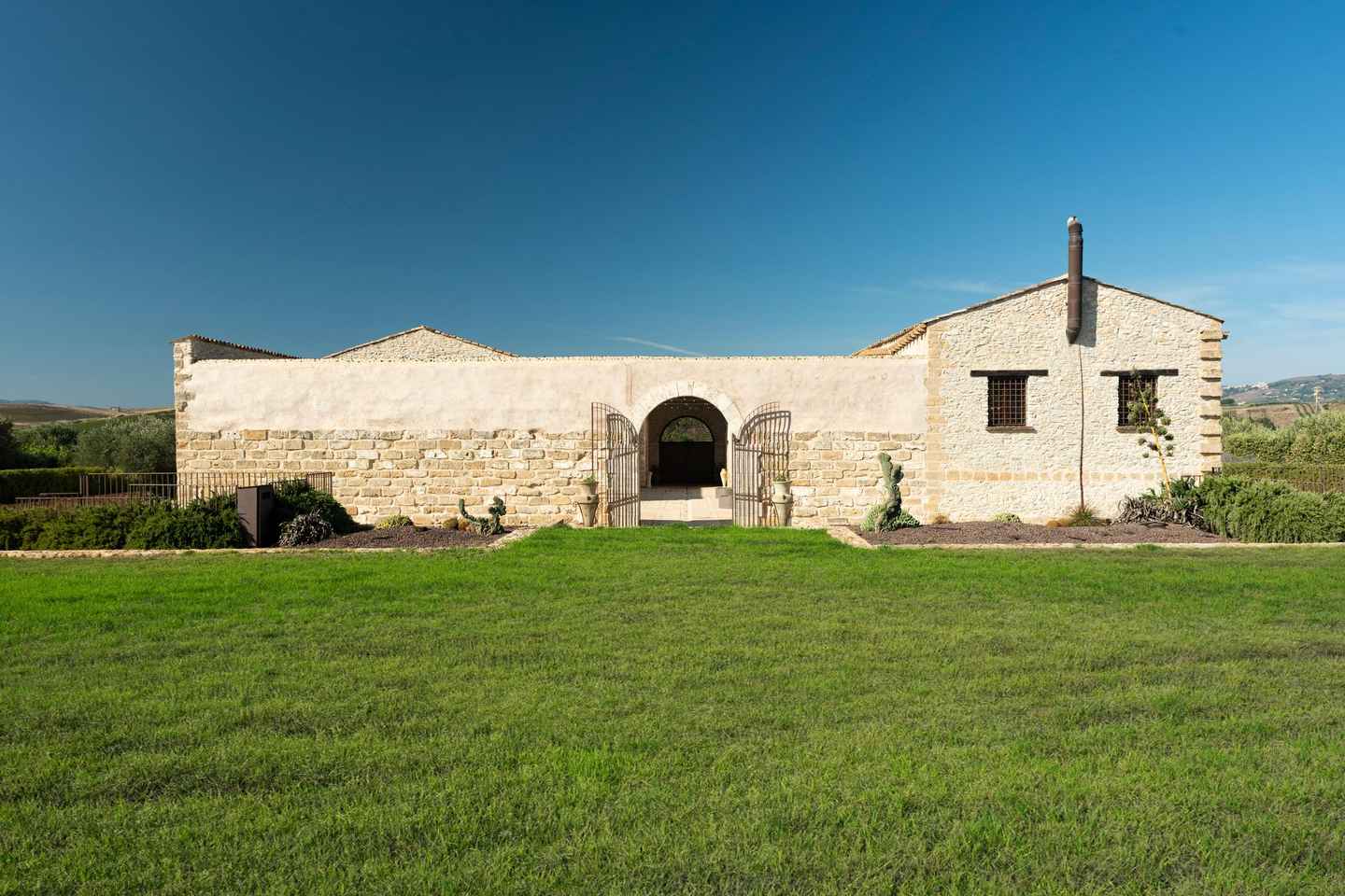 Balade dans les Vignes : Histoire et Dégustation à Alcamo