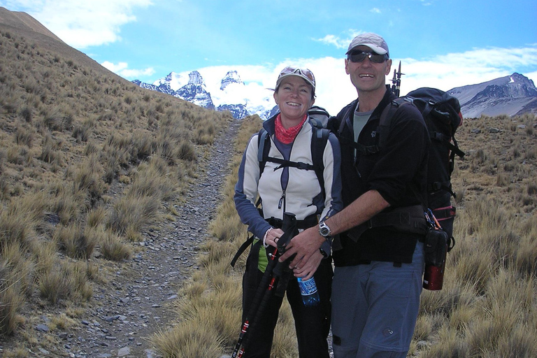 From La Paz: Condoriri Andes, Pico Austria Full Day Hiking