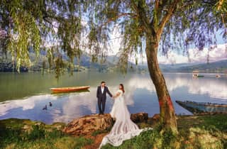 Von Kathmandu: 3 Tage Pokhara Tour mit Bus und Sightseeing