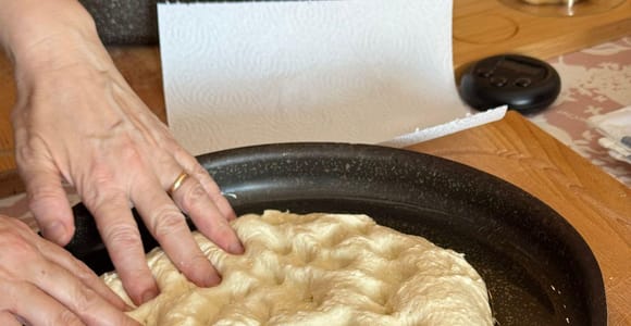 Bari: Cooking class with wine, fresh pasta and Bari-style focaccia