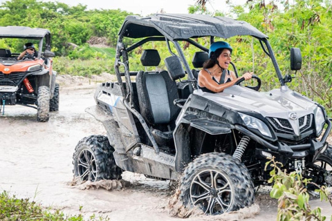 Punta Cana Aqua Pack: jetskiën, aquakarts en offroad-rallyPunta Cana Aqua-pakket: jetskiën, aquakarts en offroad-rally