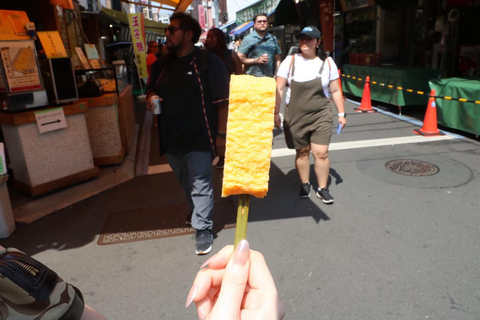 Tokyo: Tsukiji Market Foodie Tour with 5 Tastings