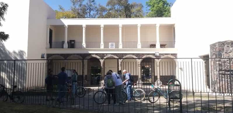 Colagem de mídia