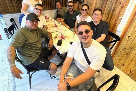 Mexico City: Guided Food Tour with Tacos and Mezcal