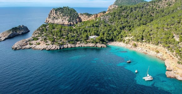 Cala Salada: 30-Minute Jet Ski Experience