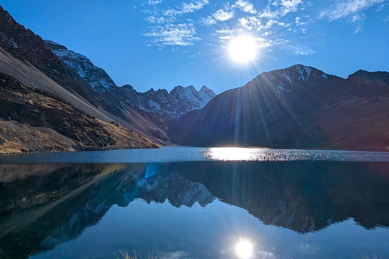 Private 4x4 Expedition: Landscapes of the Cordillera Real from La Paz