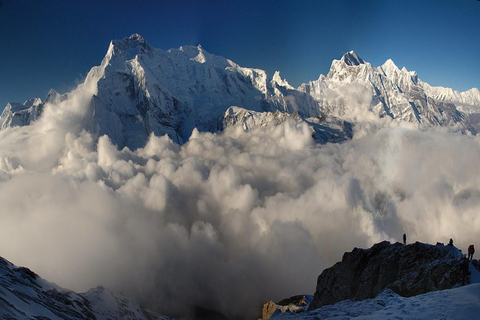 Pisang Peak peak climbing