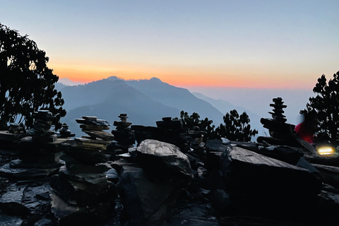 Caminhada de 5 dias em Ghorepani Poon HillCaminhada de 3 dias em Ghorepani Poon Hill de jipe